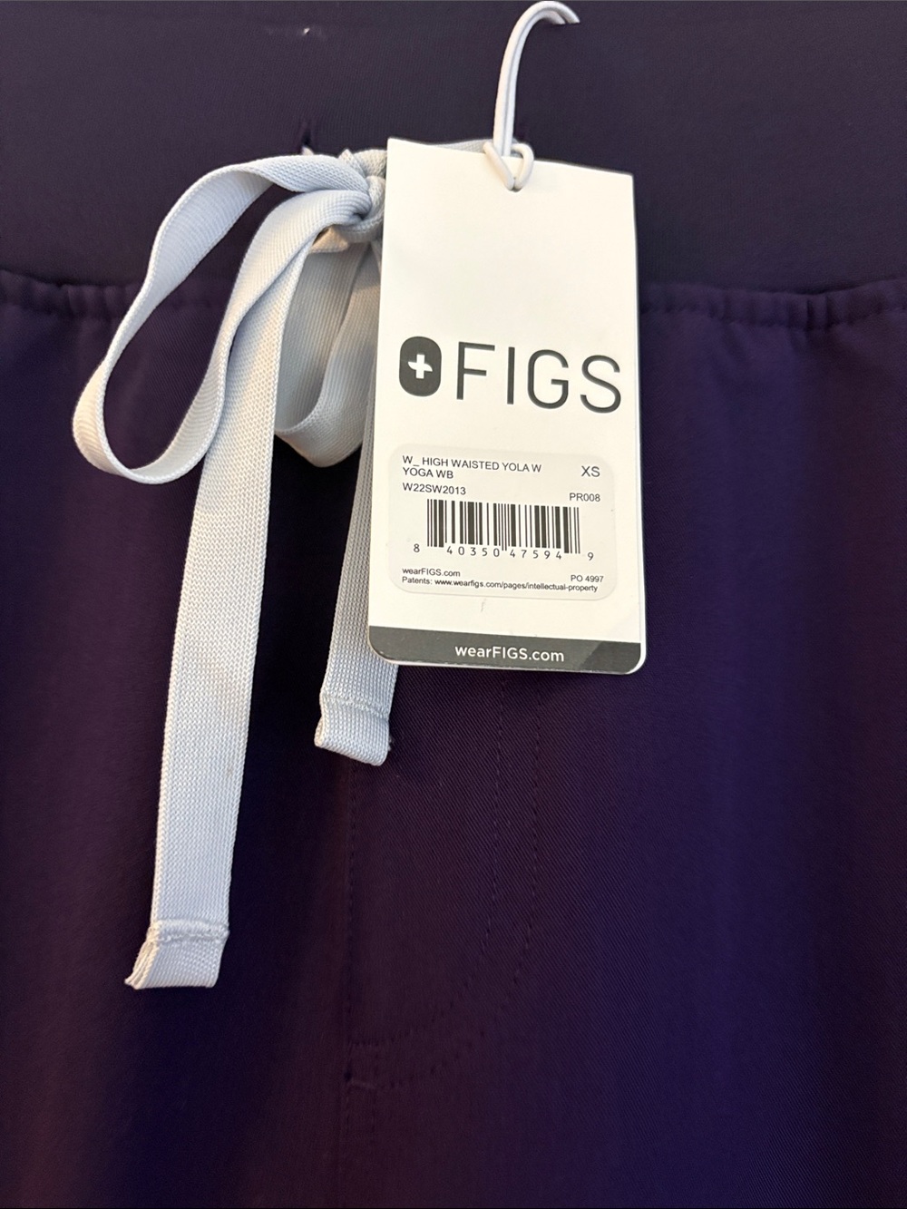 Figs women’s Scrub Pants in Deep Purple - Picture 2 of 7